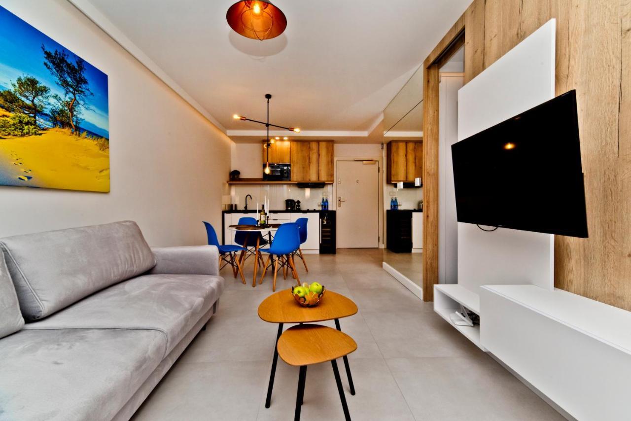 Blueapart Apartland Residence Jastarnia Buitenkant foto