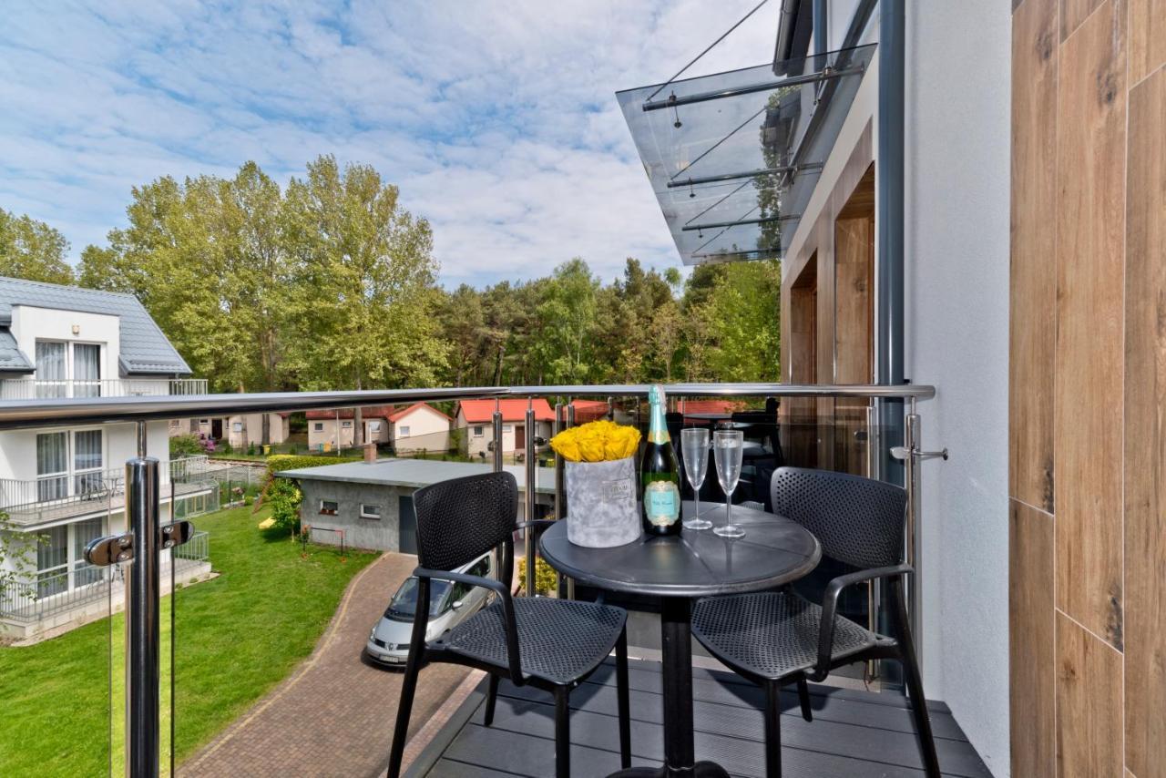 Blueapart Apartland Residence Jastarnia Buitenkant foto
