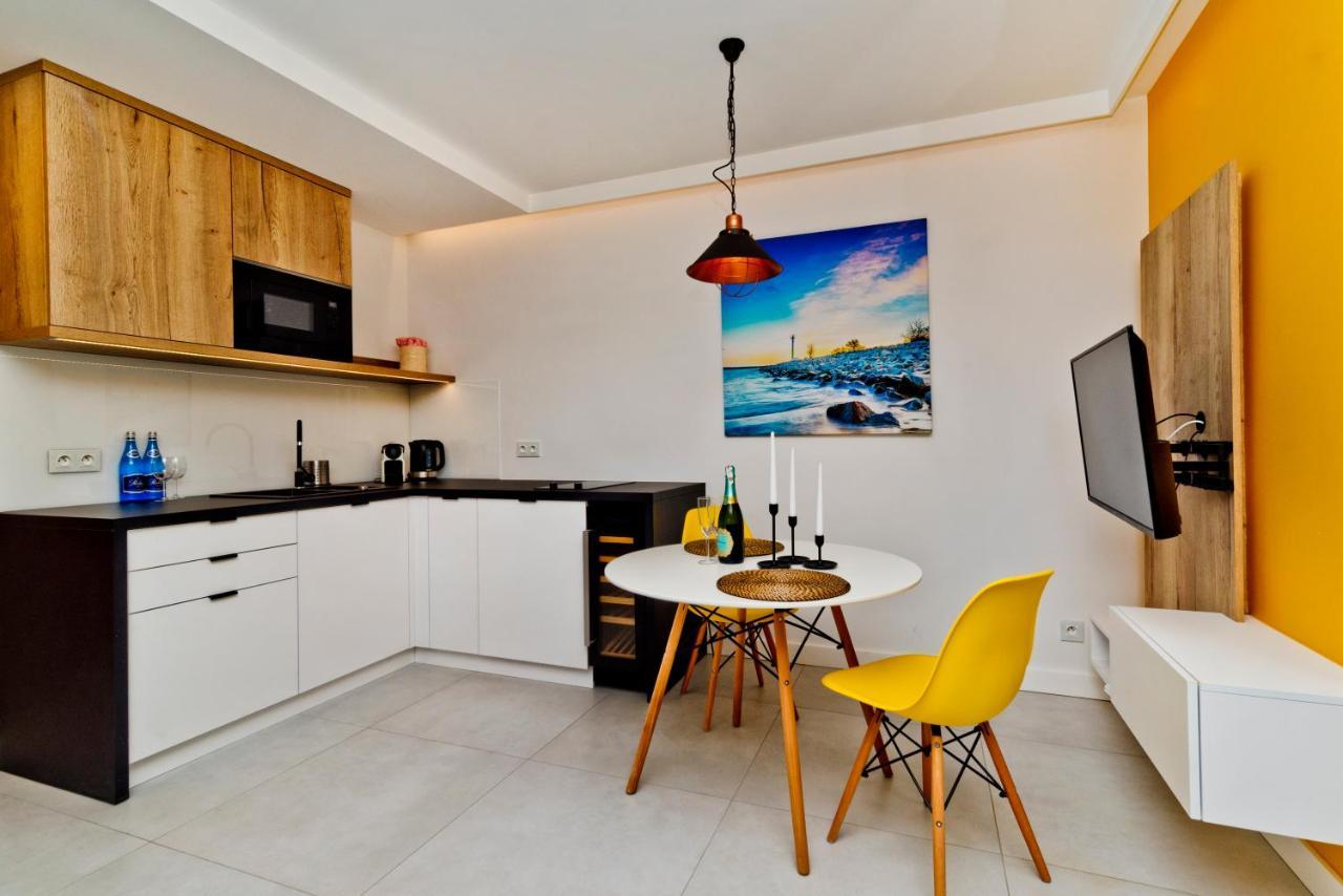 Blueapart Apartland Residence Jastarnia Buitenkant foto