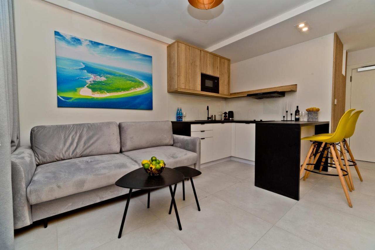 Blueapart Apartland Residence Jastarnia Buitenkant foto